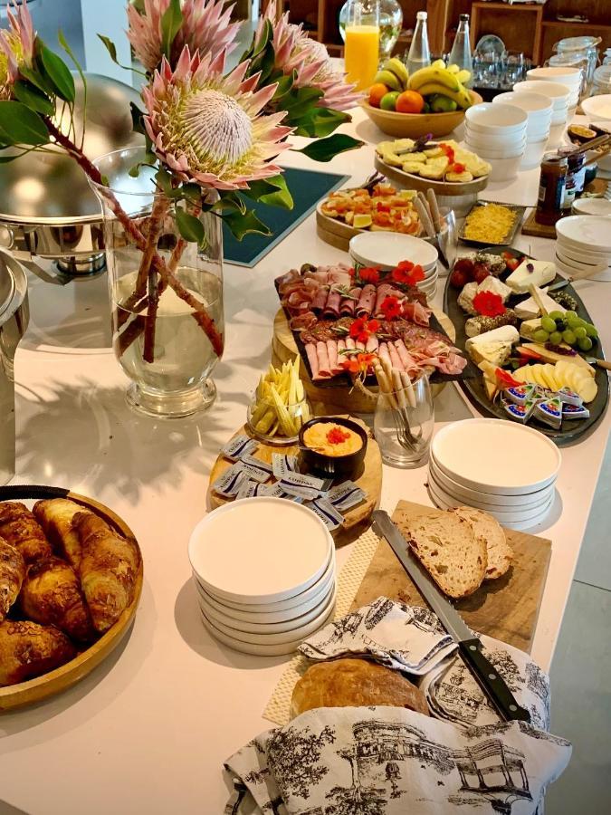 סטלנבוש Die Heerenhuys Guest Suites מראה חיצוני תמונה