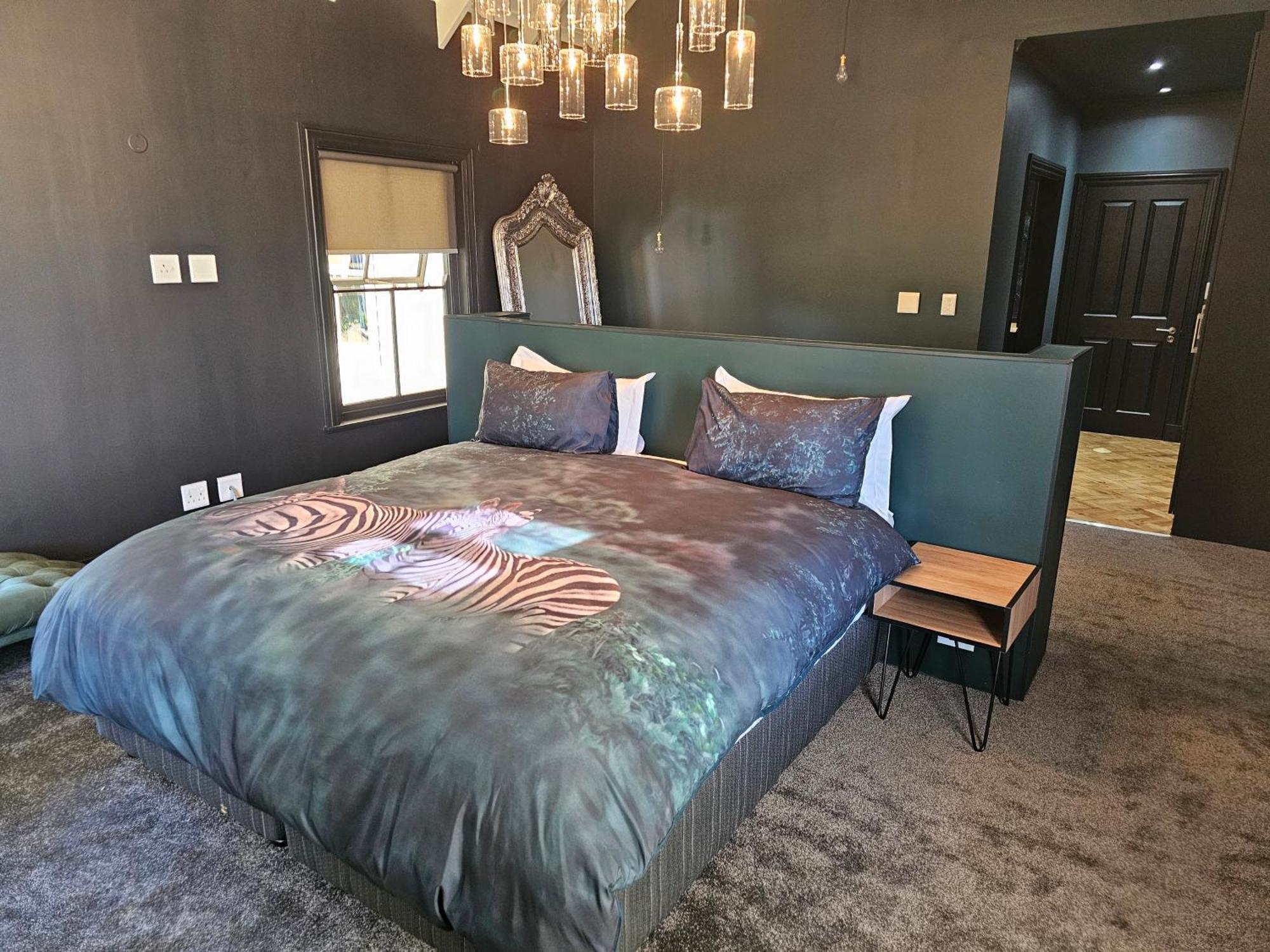סטלנבוש Die Heerenhuys Guest Suites מראה חיצוני תמונה