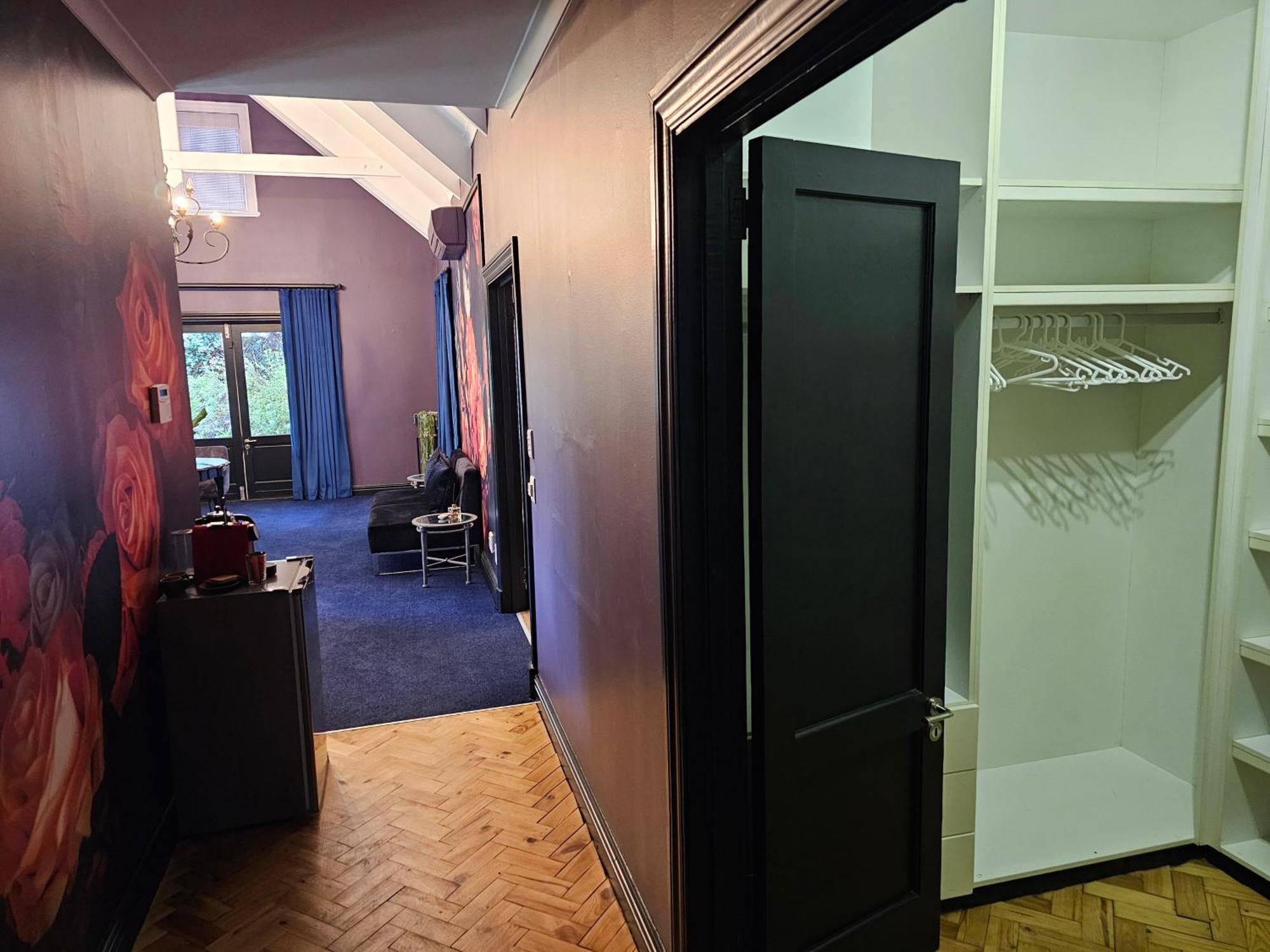 סטלנבוש Die Heerenhuys Guest Suites מראה חיצוני תמונה